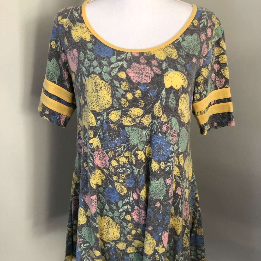 Lularoe Perfect T